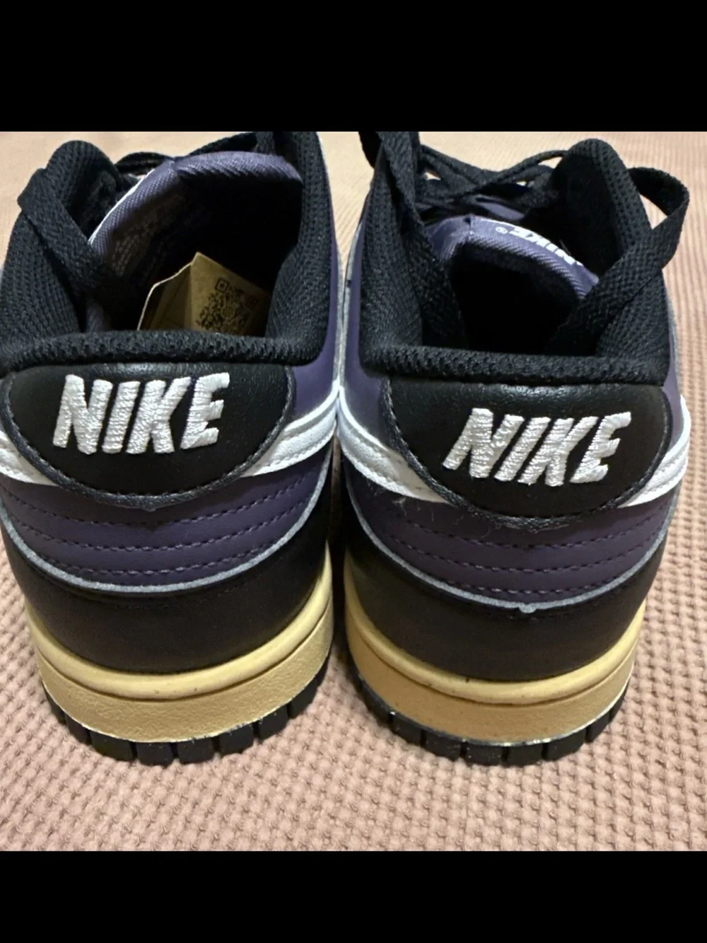 Nike stylish low